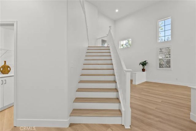 27605 Harwick, Valencia, CA 91354