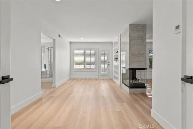 27605 Harwick, Valencia, CA 91354