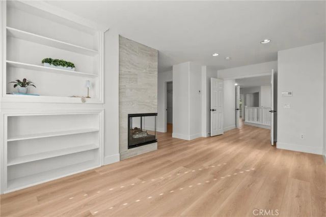 27605 Harwick, Valencia, CA 91354