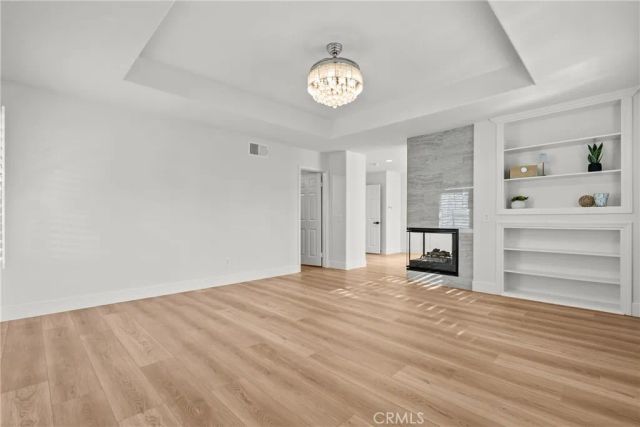 27605 Harwick, Valencia, CA 91354