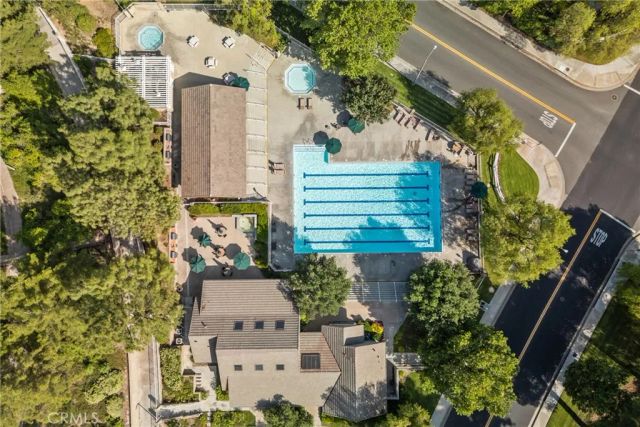 27605 Harwick, Valencia, CA 91354