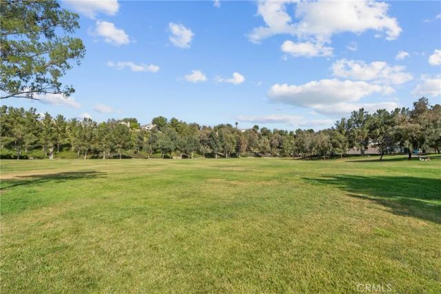 27605 Harwick, Valencia, CA 91354