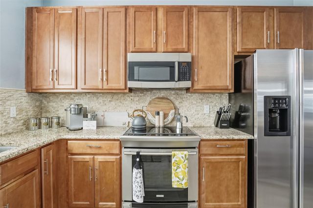 14227 AVENUE OF THE GROVES RUN, Winter Garden, FL 34787