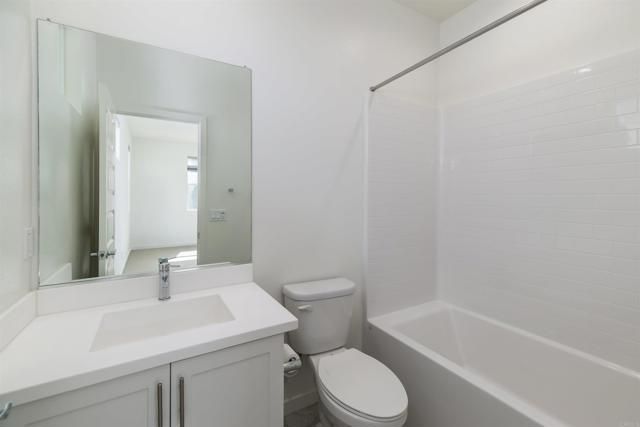 6140 Colt Place 104, Carlsbad, CA 92009