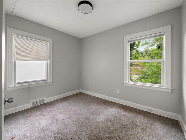 37 W Woodward Avenue, Ecorse, MI 48229