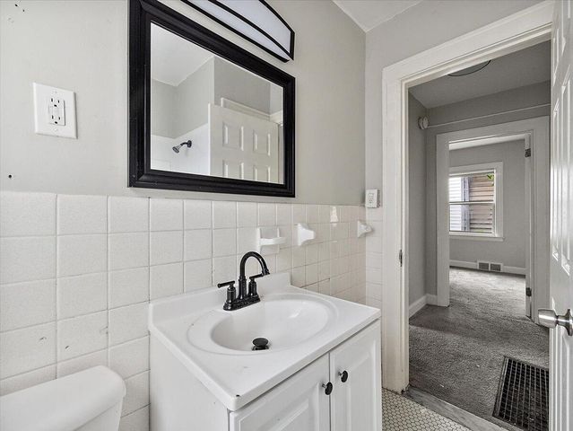 37 W Woodward Avenue, Ecorse, MI 48229