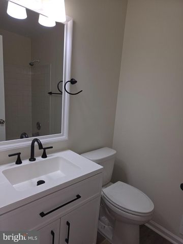 10806 STONE HILL LN, Manassas, VA 20109