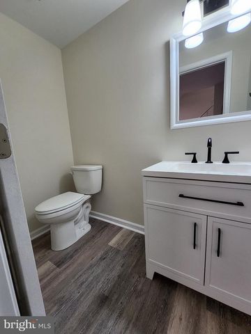10806 STONE HILL LN, Manassas, VA 20109