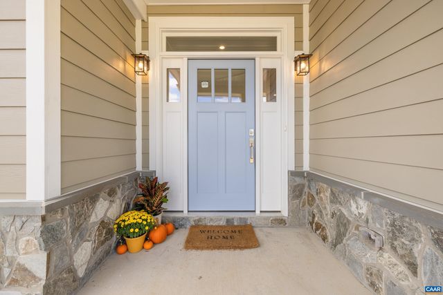 40 BORTHWICK ST, Crozet, VA 22932