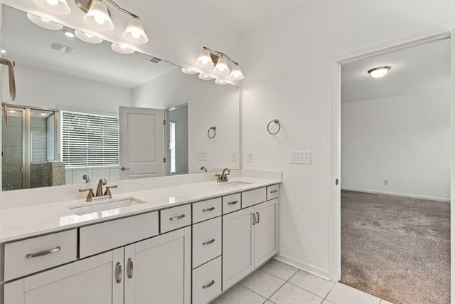 497 Buddy Dr, Columbia, TN 38401