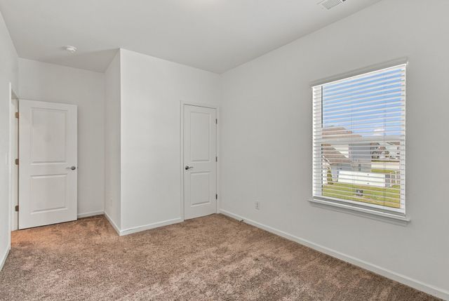 497 Buddy Dr, Columbia, TN 38401