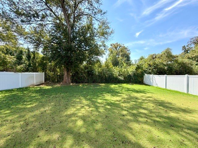 497 Buddy Dr, Columbia, TN 38401