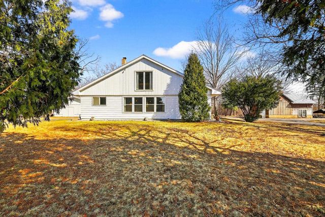 N6754 County Road Y, Watertown, WI 53094