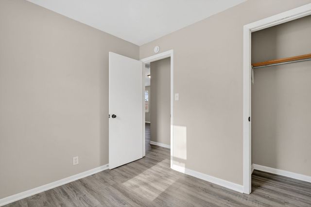 808 Mills Road, Joliet, IL 60433