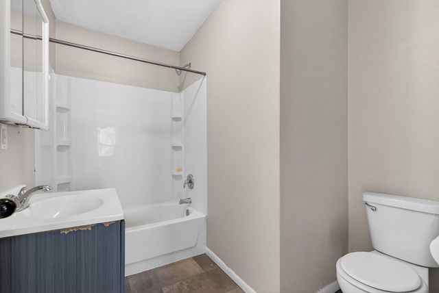 808 Mills Road, Joliet, IL 60433