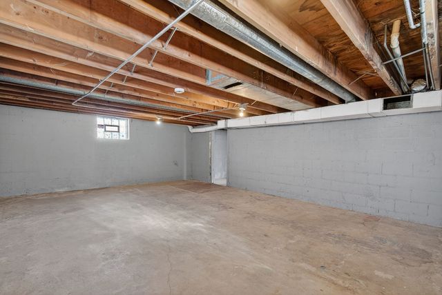 808 Mills Road, Joliet, IL 60433