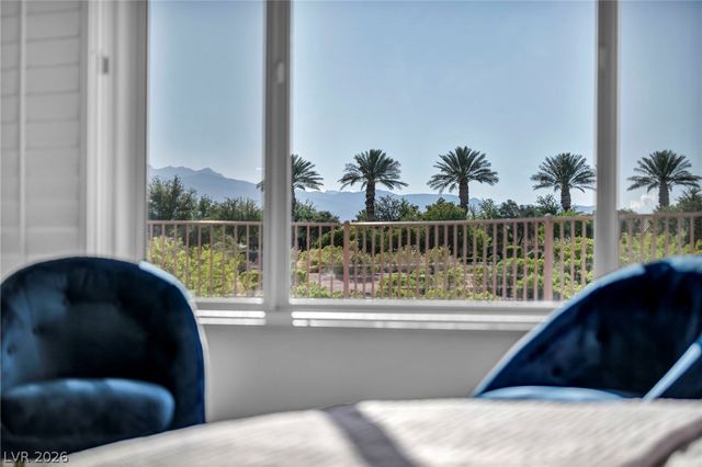 8324 Chapelle Court, Las Vegas, NV 89131