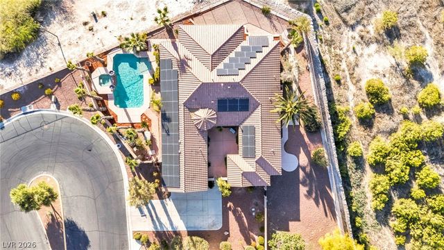 8324 Chapelle Court, Las Vegas, NV 89131