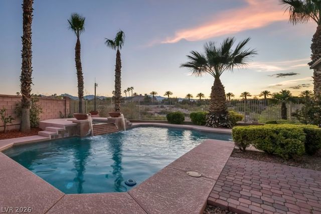 8324 Chapelle Court, Las Vegas, NV 89131