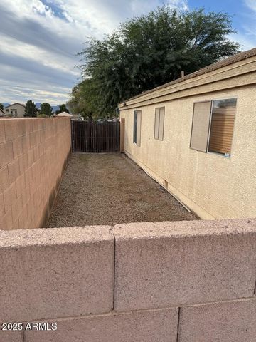 10504 W HUGHES Drive, Tolleson, AZ 85353