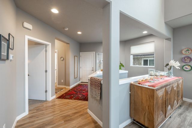 9407 N Linden Ln, Spokane, WA 99208