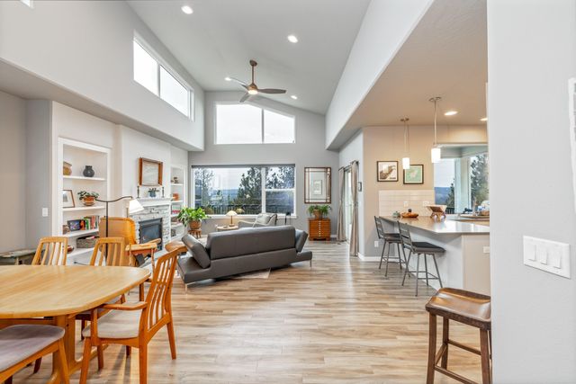 9407 N Linden Ln, Spokane, WA 99208