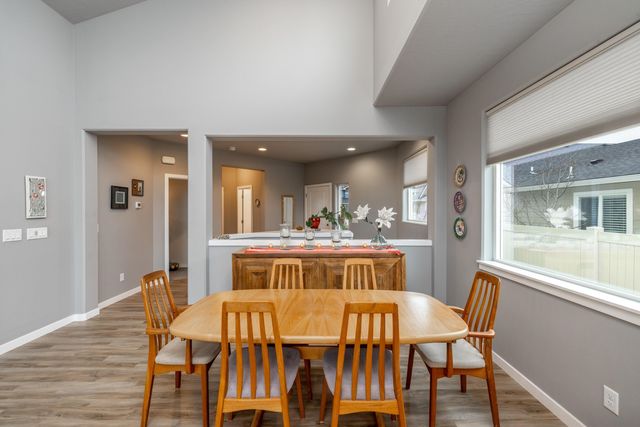 9407 N Linden Ln, Spokane, WA 99208