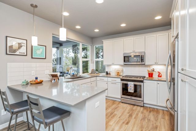 9407 N Linden Ln, Spokane, WA 99208