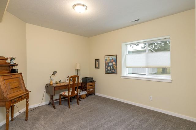 9407 N Linden Ln, Spokane, WA 99208