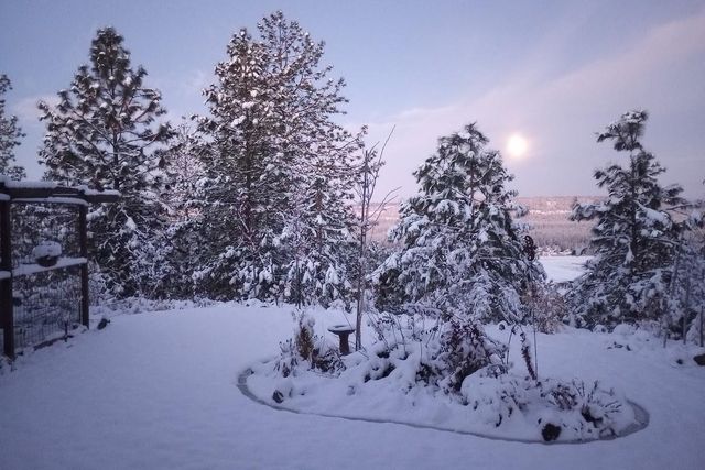 9407 N Linden Ln, Spokane, WA 99208