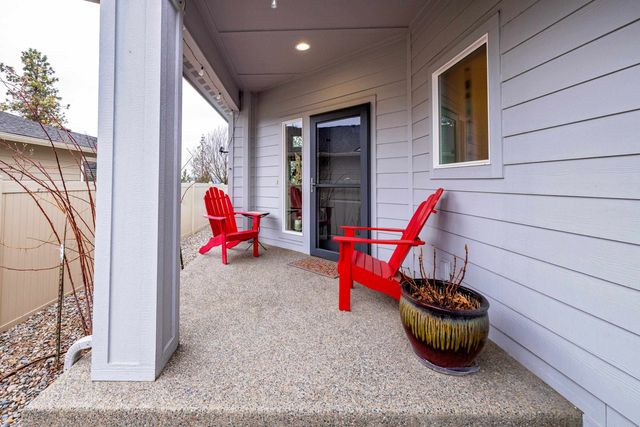 9407 N Linden Ln, Spokane, WA 99208