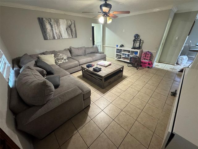 1706 Norlinda Street, Houston, TX 77093