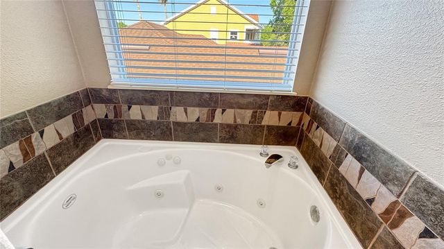 7422 SPARKLING COURT, Reunion, FL 34747