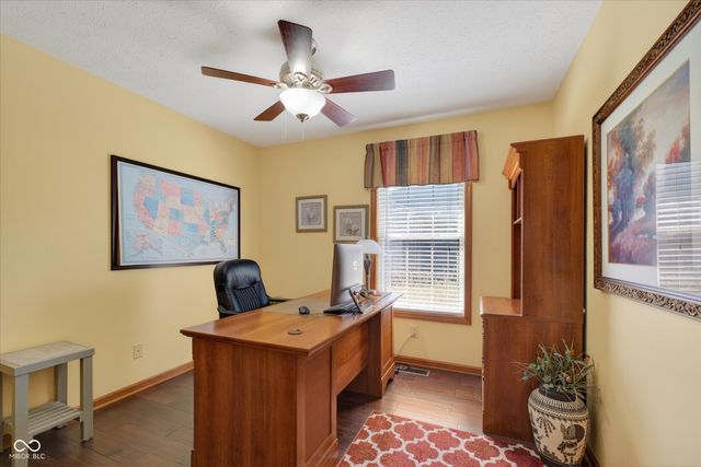 6046 Tree Fox Place, Indianapolis, IN 46237