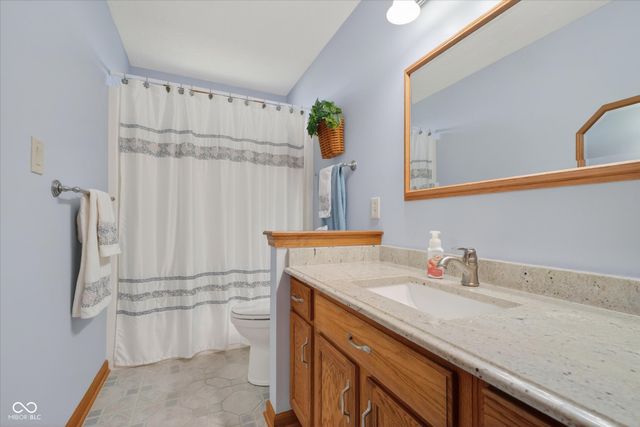 6046 Tree Fox Place, Indianapolis, IN 46237