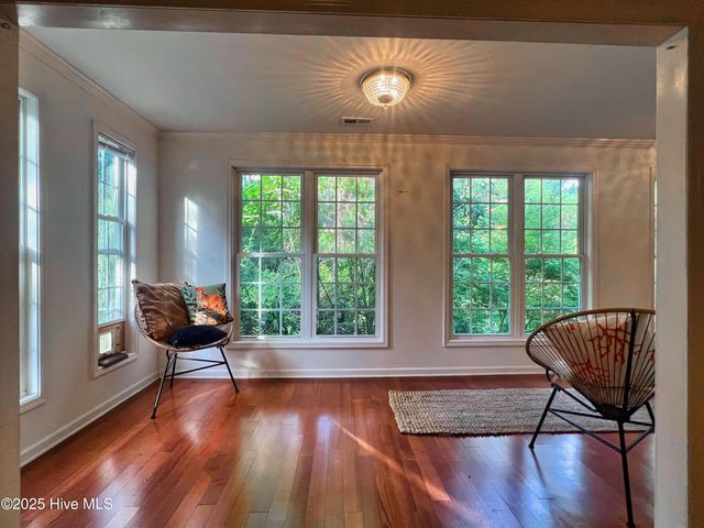 318 Buccaneer Road, Wilmington, NC 28409