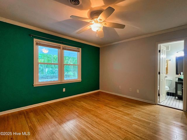 318 Buccaneer Road, Wilmington, NC 28409