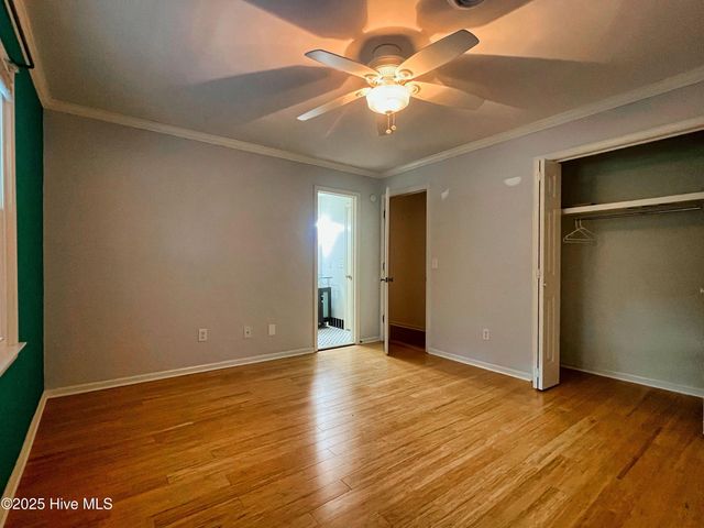 318 Buccaneer Road, Wilmington, NC 28409