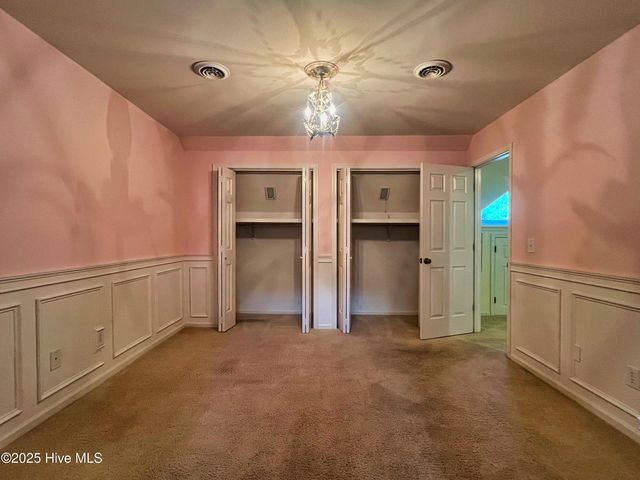 318 Buccaneer Road, Wilmington, NC 28409