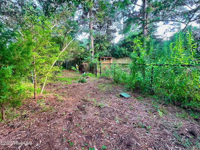 318 Buccaneer Road, Wilmington, NC 28409
