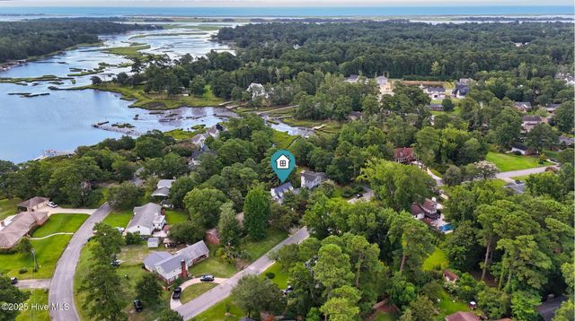 318 Buccaneer Road, Wilmington, NC 28409