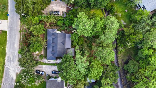 318 Buccaneer Road, Wilmington, NC 28409