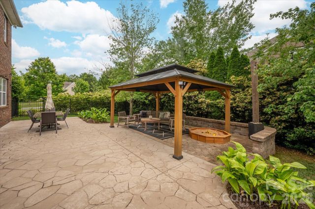 6512 Springs Mill Road, Charlotte, NC 28277