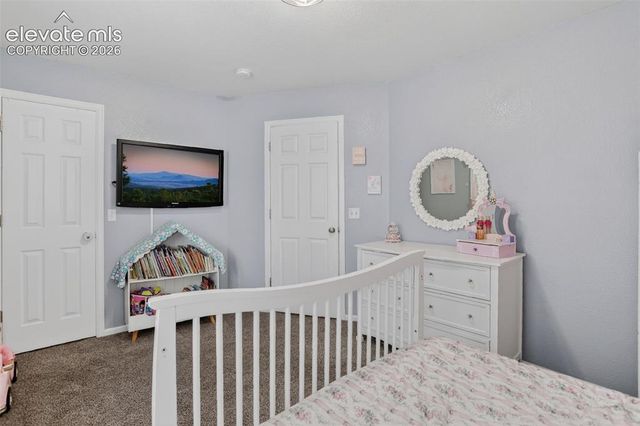 2116 Creekridge Point, Colorado Springs, CO 80910
