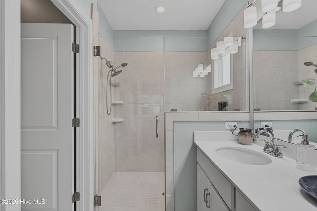 86 W Weatherbee Way, Hampstead, NC 28443