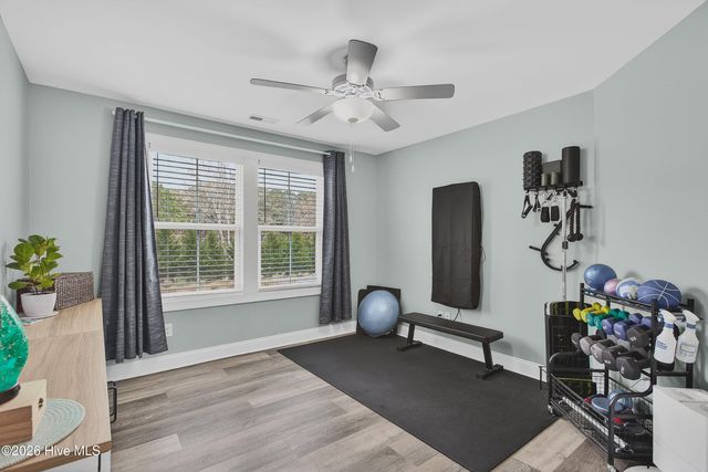 86 W Weatherbee Way, Hampstead, NC 28443