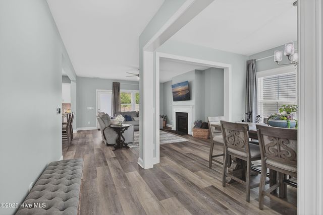 86 W Weatherbee Way, Hampstead, NC 28443