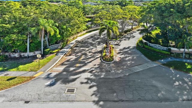 9999 Summerbreeze Dr 918, Sunrise, FL 33322