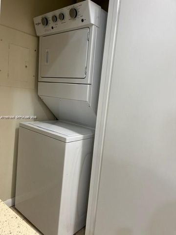 9999 Summerbreeze Dr 918, Sunrise, FL 33322