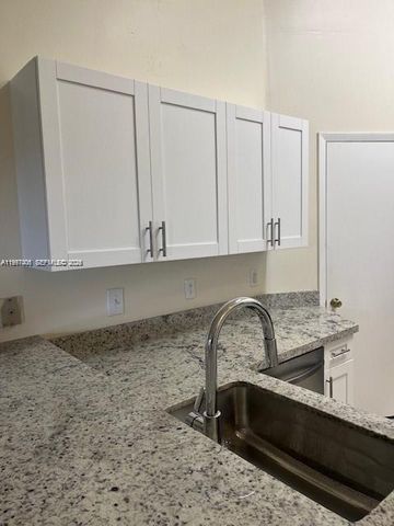 9999 Summerbreeze Dr 918, Sunrise, FL 33322